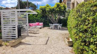 F3 jardin, parking, terrasse à 80 m de la plage à Saint cyr sur mer - Les Lecques - 0