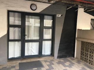 Thami's Lodge Unit 324 with Free WiFi - Johannesburg - 6