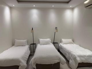 Urban Bunks Hostel - سرير في غرفة مشتركة - Riyad - 7