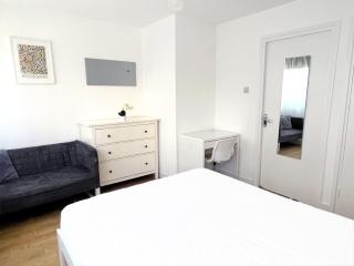 Fab 3-bed 2-bath Oxford Street, Regents Park, Fitzrovia W1 - London - 6