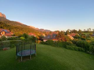 Cozy 3-star house between mountains & lake - Menthon-Saint-Bernard - 4