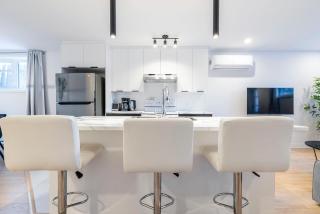 Longueuil New Stylish 3-BDR free parking close to Dix 30&DT - Longueuil - 2