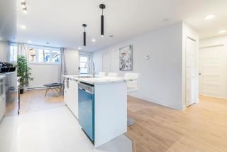 Longueuil New Stylish 3-BDR free parking close to Dix 30&DT - Longueuil - 5
