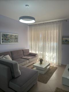 Vlora Beachfront Apartment - Vlorë - 6