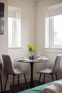 The Balfour by Coorie Doon Stays - 3