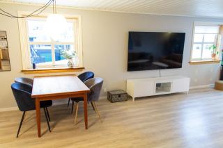 Spacious 220 sqm Apartment with 4 Bedrooms - Tórshavn - 3