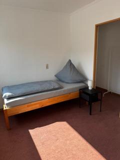 HomeBase - Ferien & Monteurzimmer - Geislingen an der Steige - 7
