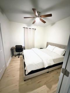 Newly Renovated 2 Bedroom - B - Durham - 7