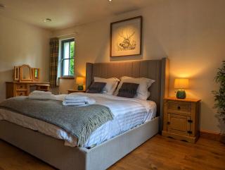 Logies Croft - - 7