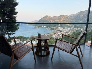 Mavinin ve Yeşilin dansı - Marmaris - 1