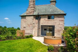 Effortlessly stylish hideaway for two in the heart of rural Cheshire - Tattenhall - 5