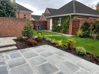 Carnbeg Green - - 3