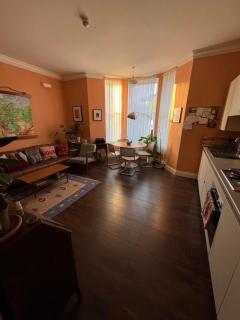 Seven Sisters 1 bed apartment - Moffat - 1