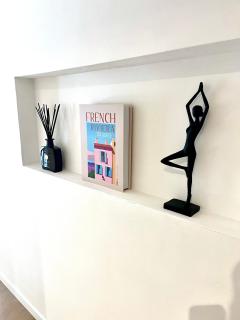 Studio Standing 100m de la mer avec balcon Fort Dauphin - Antibes - 1