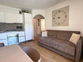 Moderno appartamento con giardino - 7
