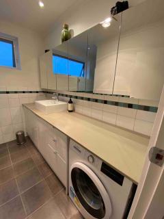 Sunny 2 bedroom apartment in Ripponlea - Melbourne - 3
