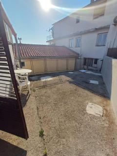 Apartmani Reef House - Sutomore - 1