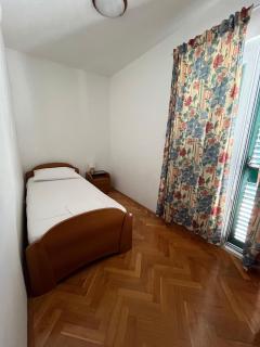 Buntin Apartments - 2
