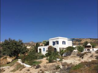 House on the rocks - Kimolos - 0