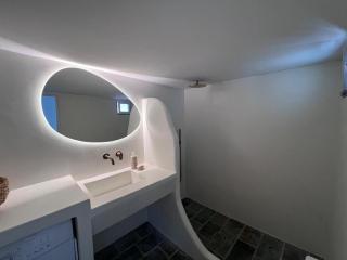 House on the rocks - Kimolos - 5