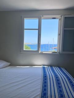 House on the rocks - Kimolos - 1