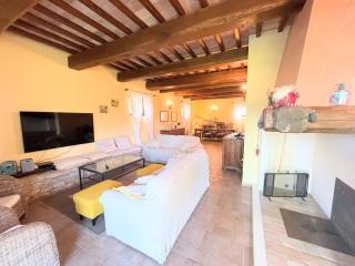 Detached Villa with Games Room, Pool, and Panoramic Views in San Damiano - 2