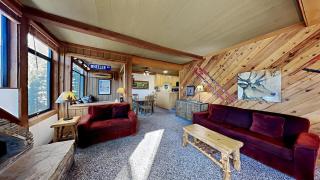 Nicely Remodeled 2 Bedroom Condo in Mammoth! - Mammoth Lakes - 0