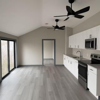 2-Bedroom Cottage #11 - Red Pine - Gravenhurst - 3