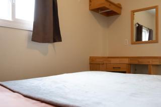 Pine Lake 3-Bedroom Cottage #12 - The Gallery - Gravenhurst - 2