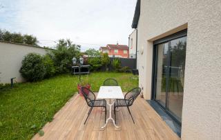 Logement cosy neuf avec jardin - Mions - 6