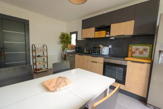 Logement cosy neuf avec jardin - Mions - 2