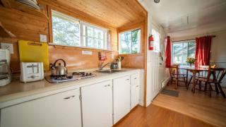 2-Bedroom Cottage #3 - Sugar Pine - Gravenhurst - 3