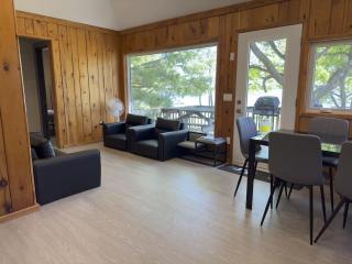 3-Bedroom Cottage #1 - Sand Bay - Dillon - 9