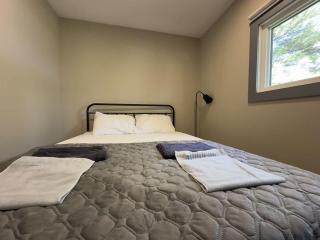 3-Bedroom Cottage #1 - Sand Bay - Dillon - 6