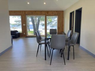 3-Bedroom Cottage #10 - Sand Bay - Dillon - 8