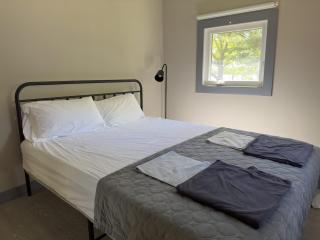 3-Bedroom Cottage #10 - Sand Bay - Dillon - 2