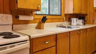 2-Bedroom Cottage #2 - Sand Bay - Dillon - 8