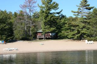 2-Bedroom Cottage #2 - Sand Bay - Dillon - 2