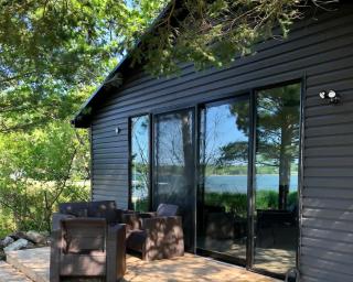 Renovated 3-Bedroom Cottage in Georgian Bay #12 - Dillon - 0