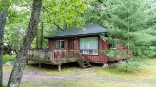2-Bedroom Cottage #6 - Sand Bay - Dillon - 5