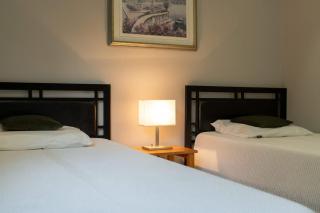 Renovated 3-Bedroom Cottage in Georgian Bay #12 - Dillon - 1