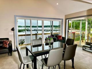 Lakefront Studio Cottage #8 - Dillon - 5