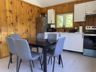 2-Bedroom Cottage #4 - Sand Bay - Dillon - 8