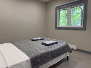 2-Bedroom Cottage #4 - Sand Bay - Dillon - 6