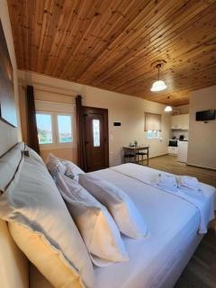 Venias Rooms - Skala Eresou - 3