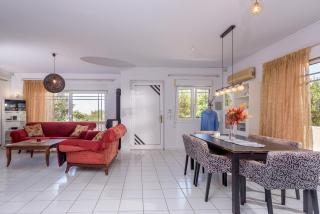Villa Anna Nina in Gouves - 3BD Retreat - Sleeps 8 - Kato Gouves - 5