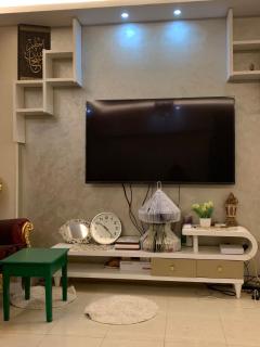 Deluxe Apartment for Families on 9th street - Cairo - 8