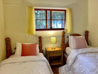 Ambleside - 2-Bedroom Cottage #4 - Kawartha Lakes - 5