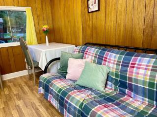 1-Bedroom Cottage #2 - Ambleside - Kawartha Lakes - 5