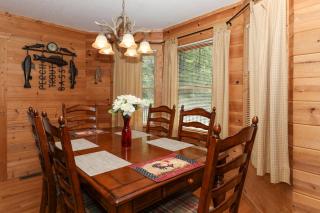 3-Story Private Cabin with Hot Tub and Fire Pit - 3